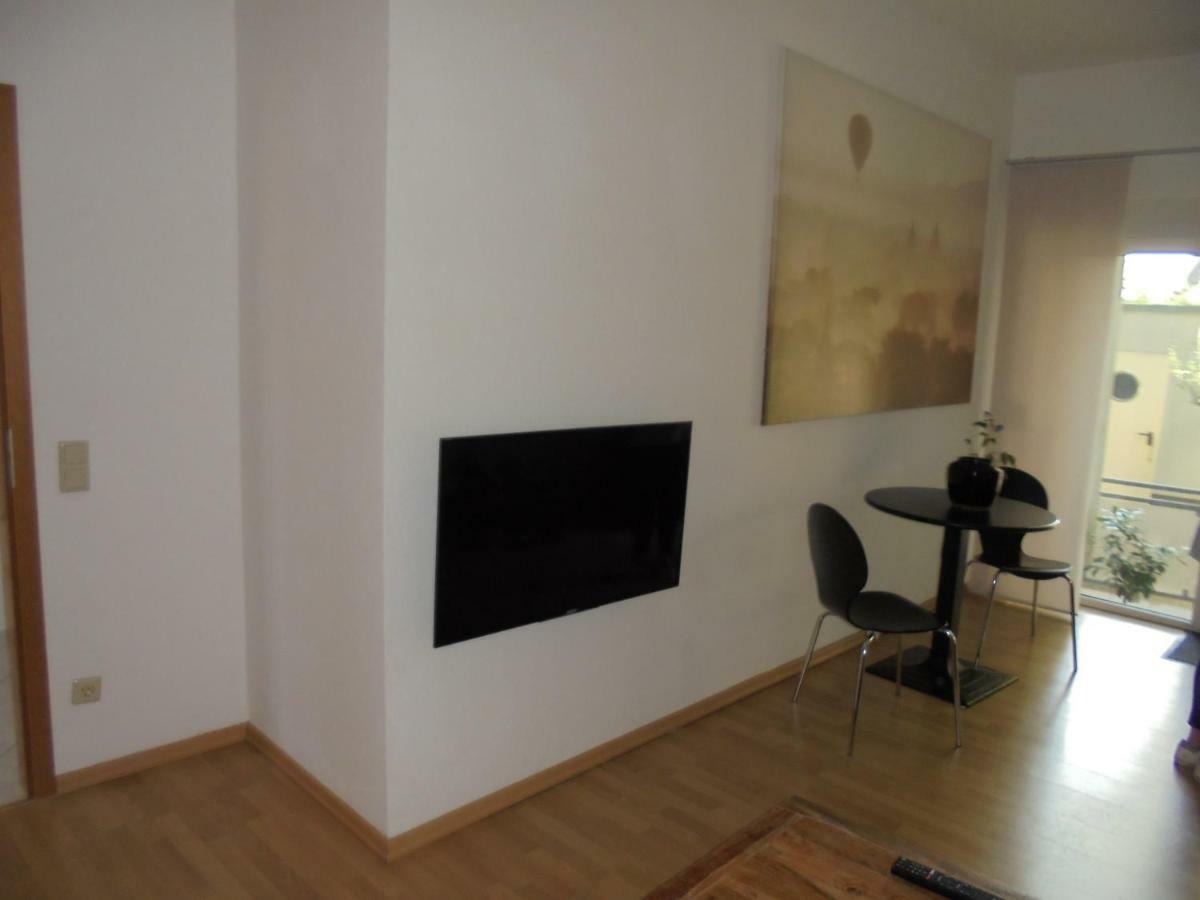 Ferienwohnung Mit Terasse Oberhausen (North Rhine-Westphalia) Exterior photo