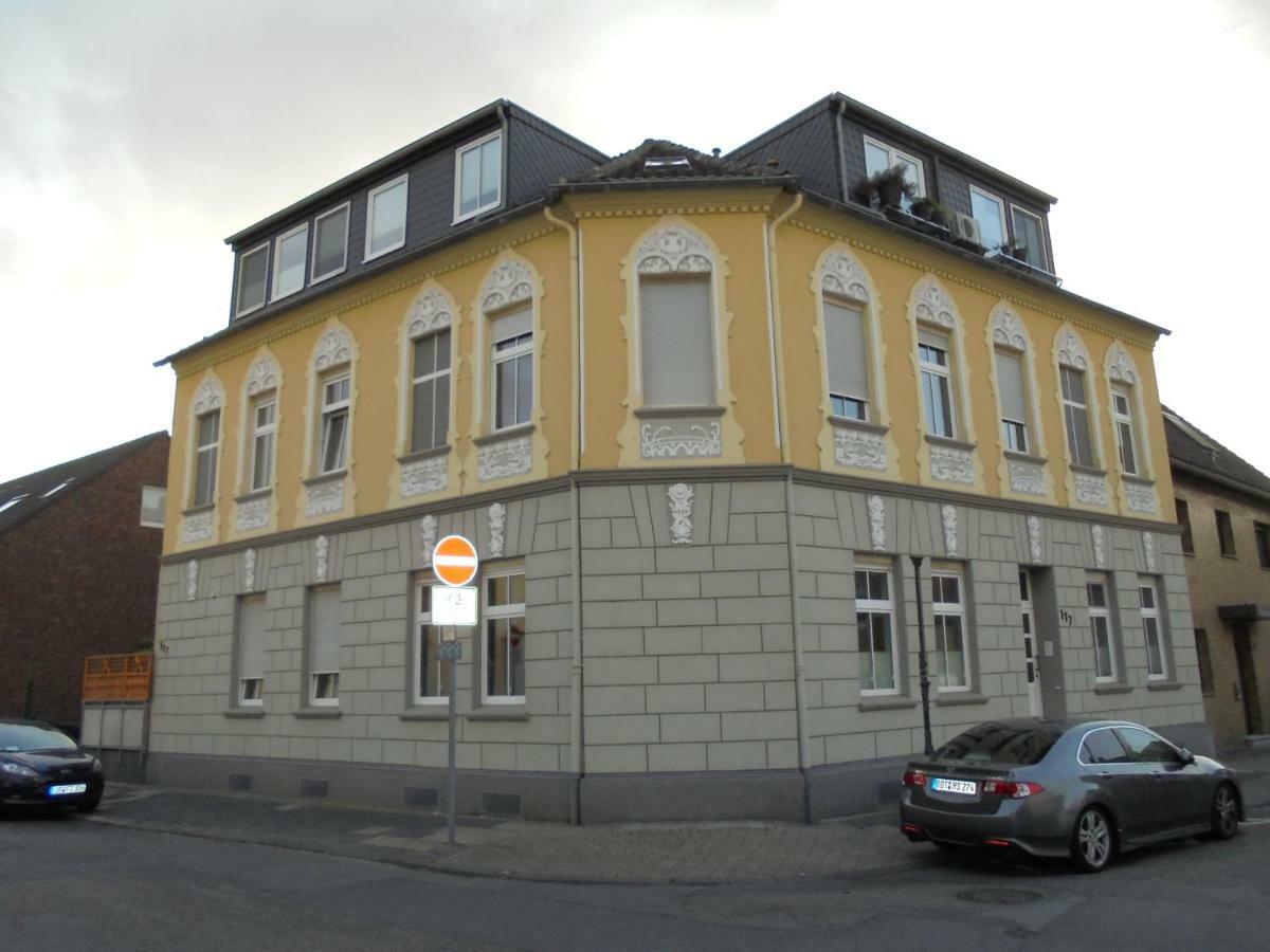 Ferienwohnung Mit Terasse Oberhausen (North Rhine-Westphalia) Exterior photo